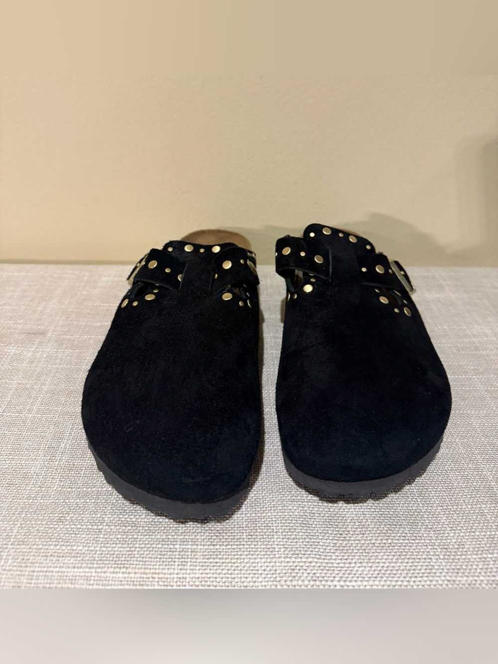 Birkenstock Boston Studded Suede Clogs Black Gold Studs EU 41 US 10 M L10 - Picture 3 of 8